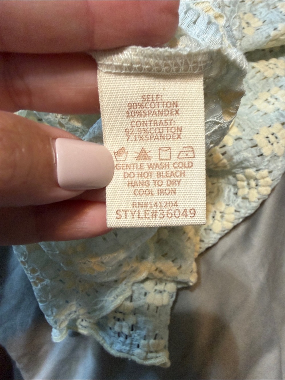 Hem & Thread Pale Blue Knit Floral Short Sleeve Top with Cream Flowers - Picture 6 of 7